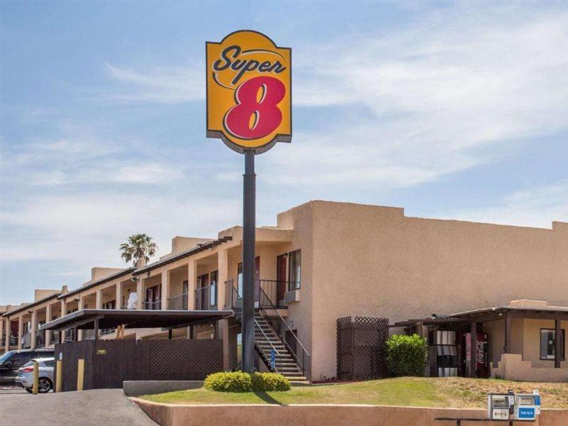 Hotel Super 8 By Wyndham Barstow Extérieur photo